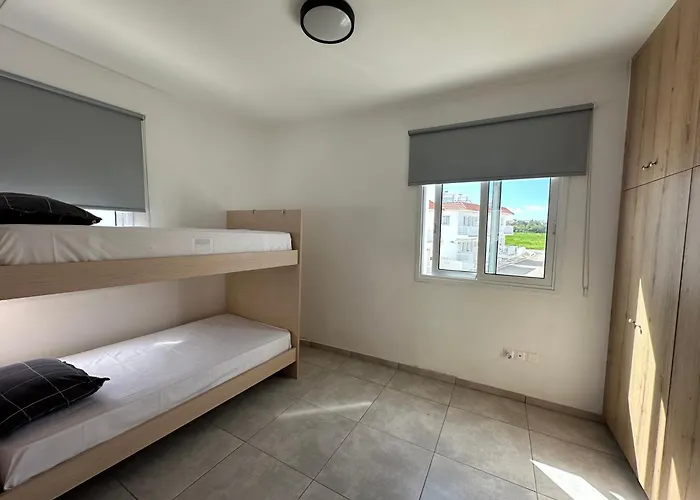 Ocean Breeze 2br House