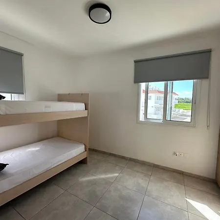 Ocean Breeze 2br House