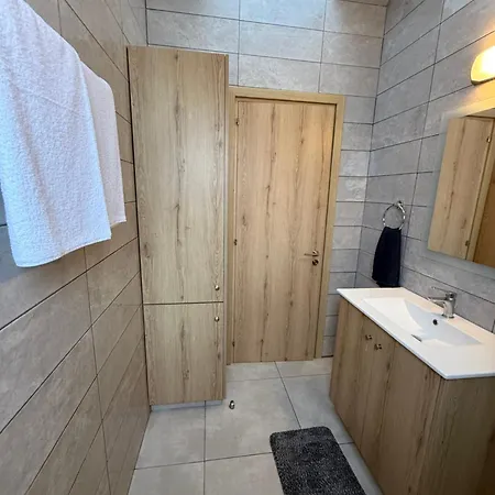 Ocean Breeze 2br House Holiday home *